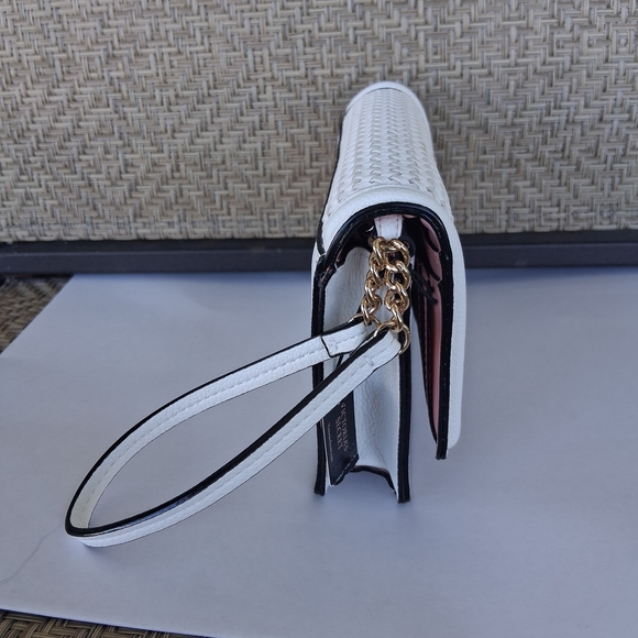 Victoria's Secret White Wristlet Clutch - Picture 8 of 9